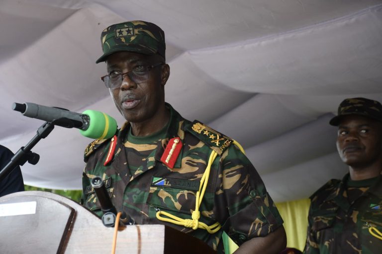 MKUU WA JKT AMSHUKURU RAIS NA AMIRI JESHI MKUU MAFUNZO YA JKT